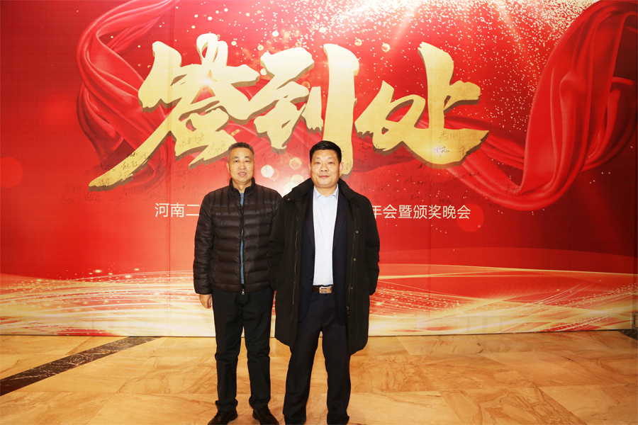 1548981176140875.jpg 李红兴签到.jpg